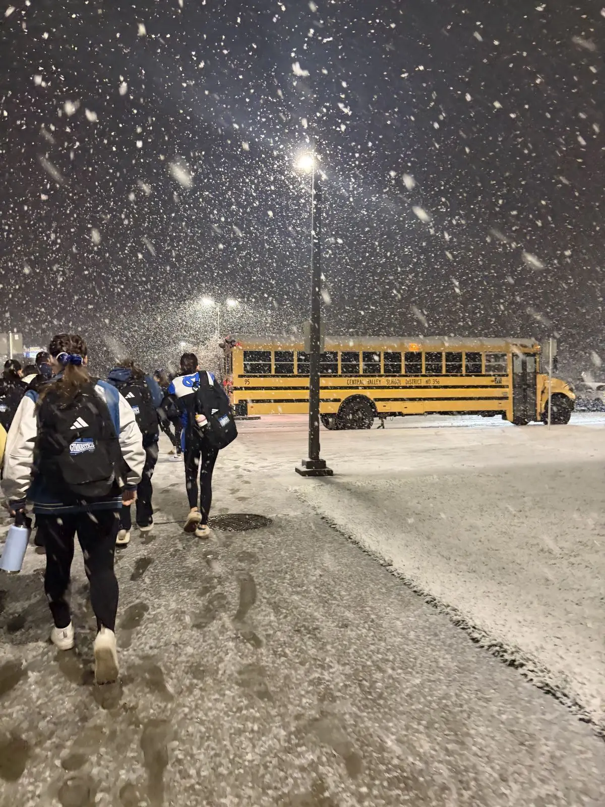 Rainycloudconditon의 Everest academy. ᶻ 𝘇 𐰁