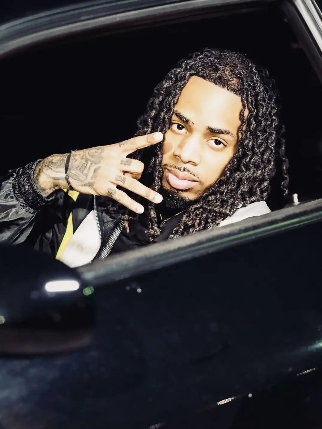 PsychobabyZeta의 Tryna holla at u | mlm
