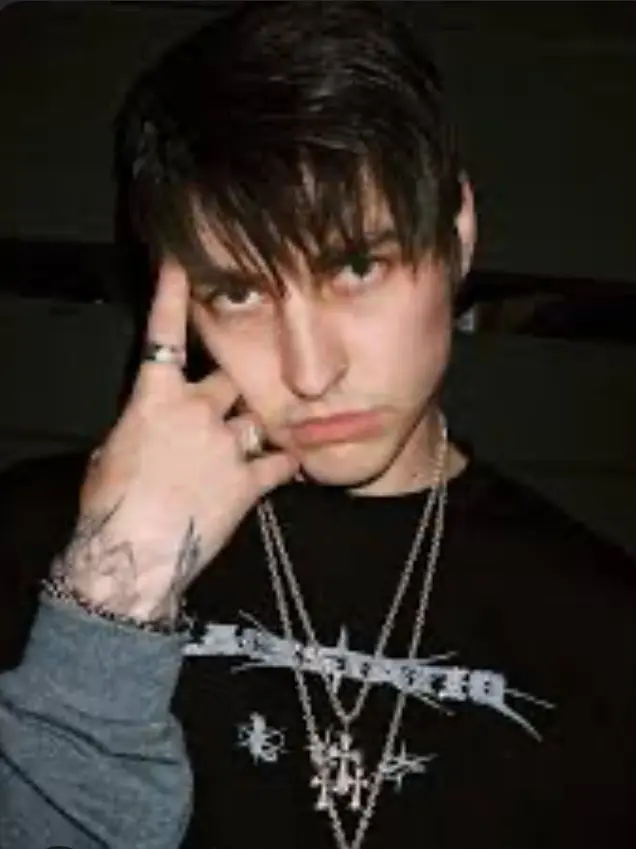 Girlamnotyomama의 ..hot boy..?