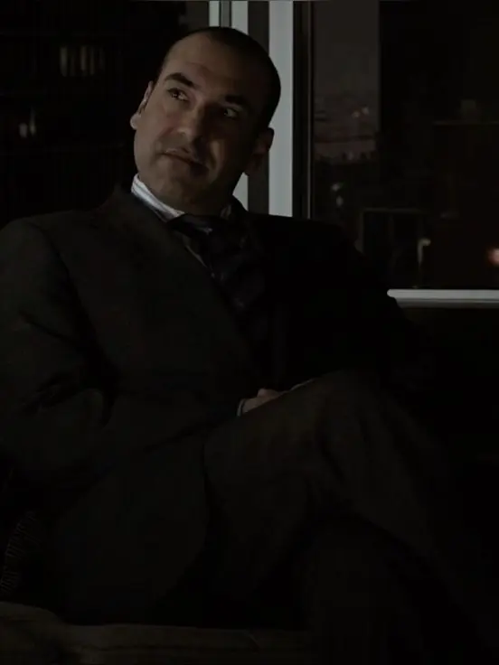 Idk_love의 Louis Litt