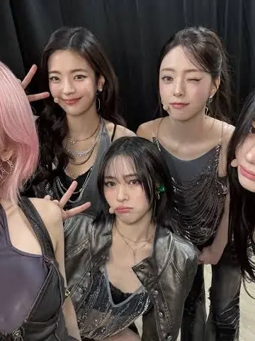 SlowHorn4602의 ITZY's Manager