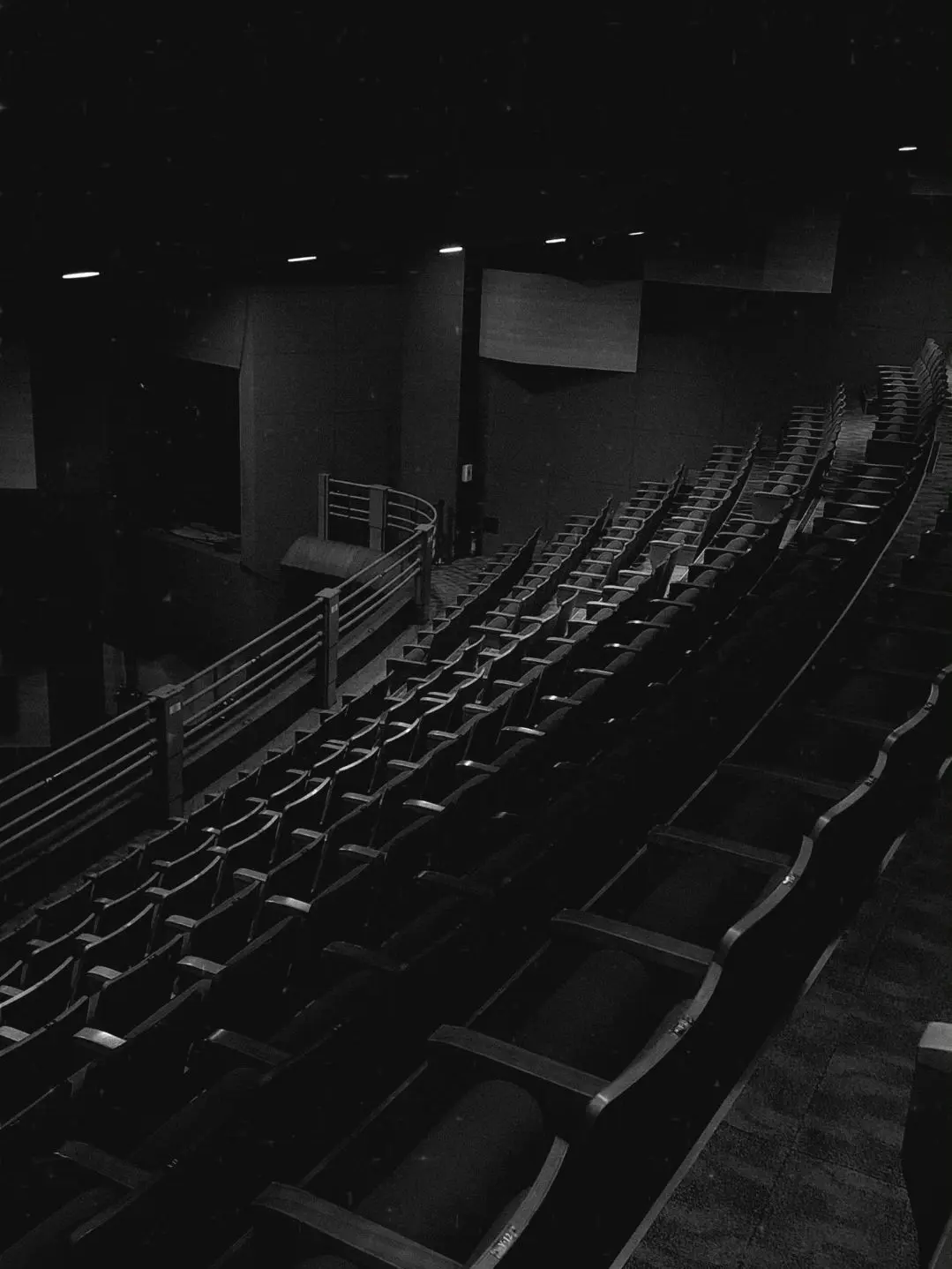 PettyDoor3802의 ···Broadway show!