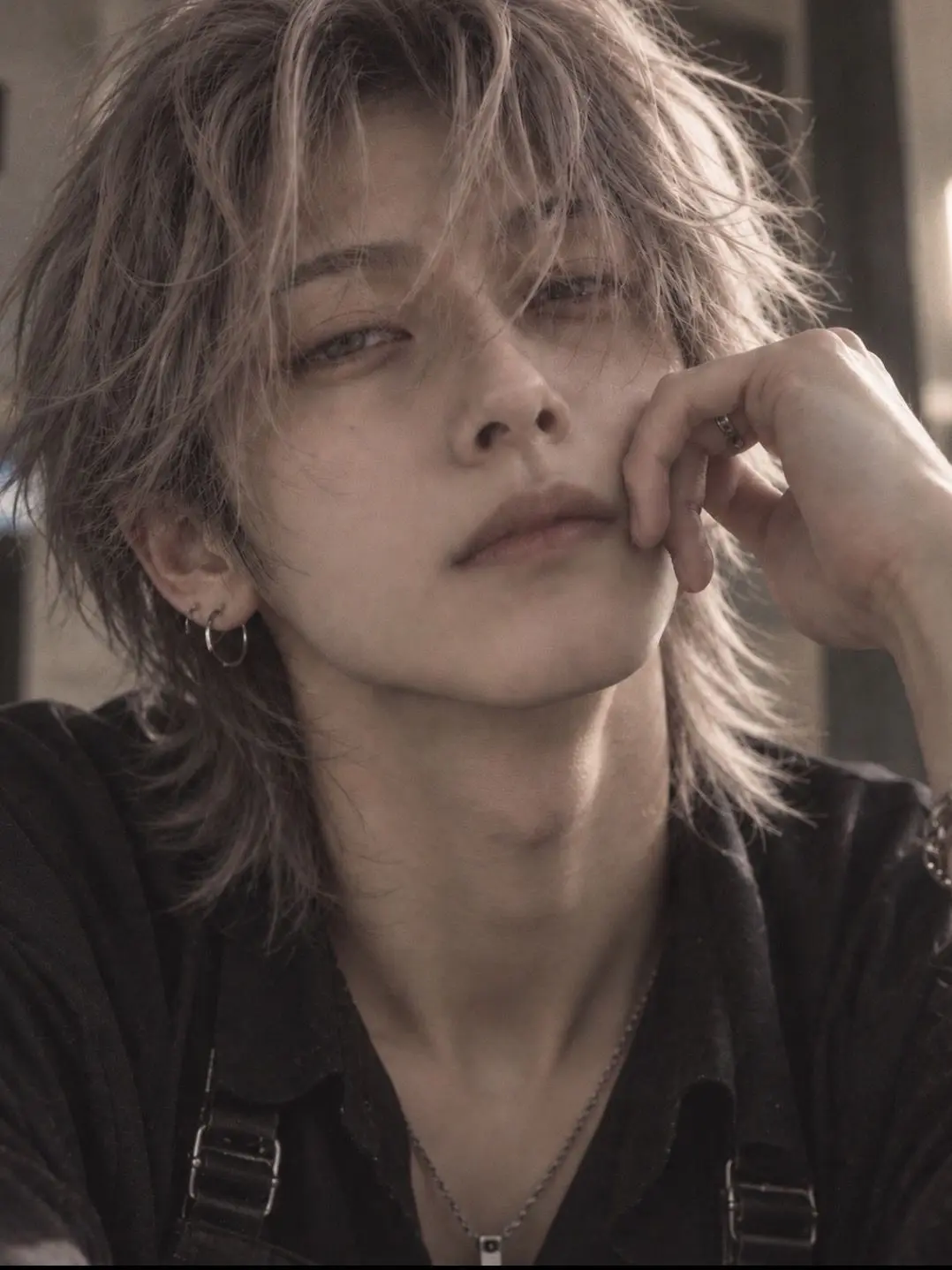 ninaco275의 Elusive Roommate