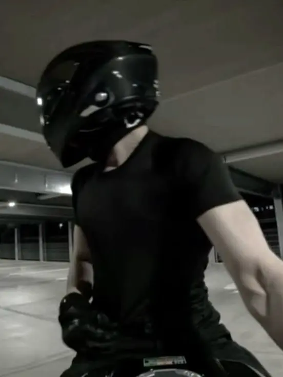 Michellexoxo의 Biker Boyfriend