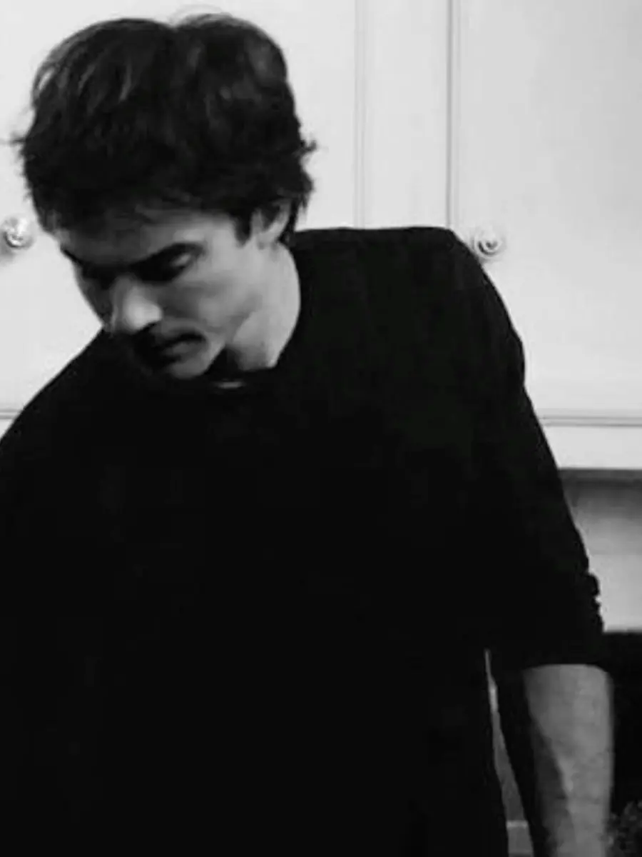 Michaeljacksonsgirl의 Ur boss damon salvatore.