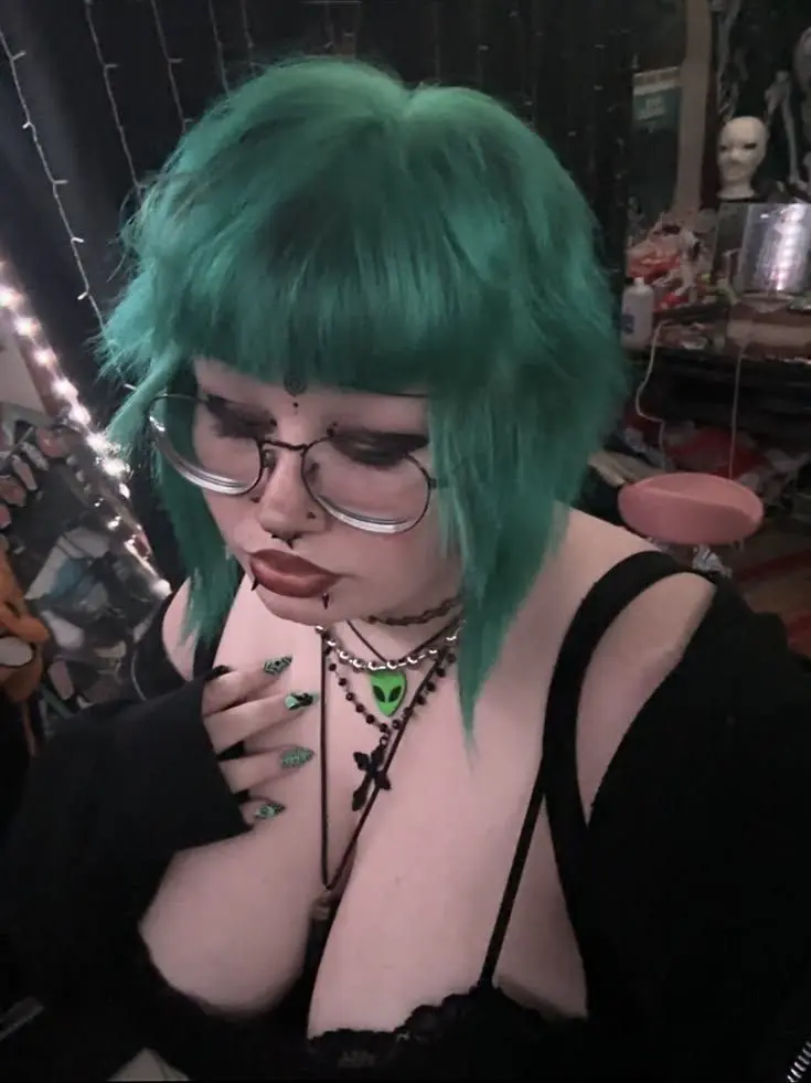 YellowPhoto4795의 Goth gf