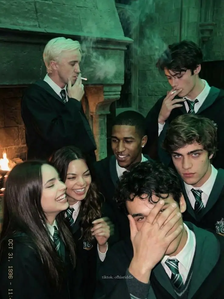 football_lover23의 Slytherin friend group
