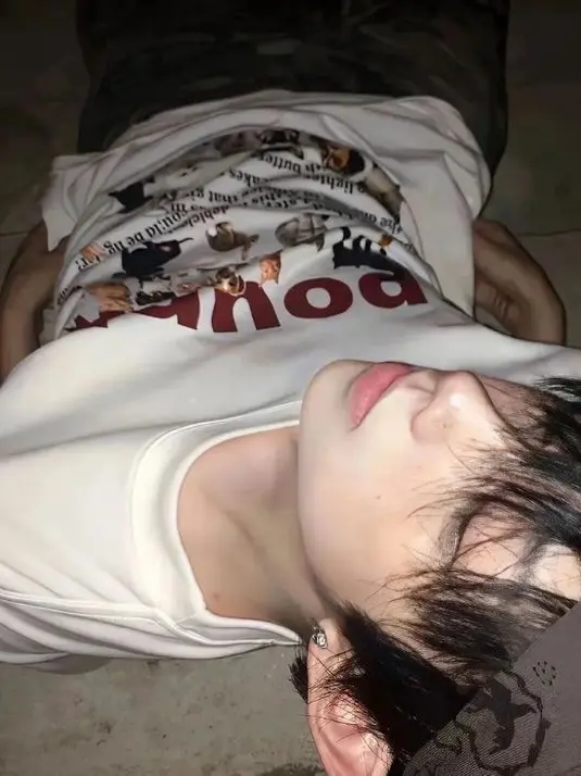 Zexndez의 Annoying roommate