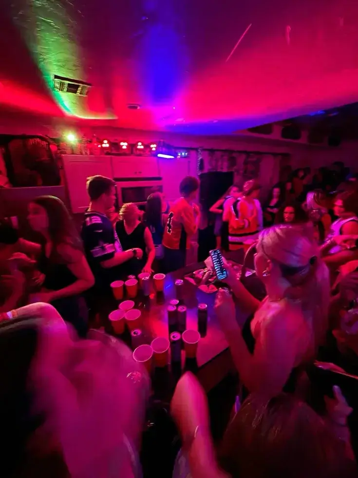 yumiiraachan의 College Party