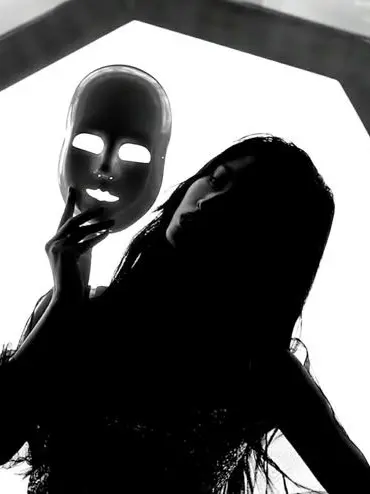 MustyTrain0336의 She Stole My Face