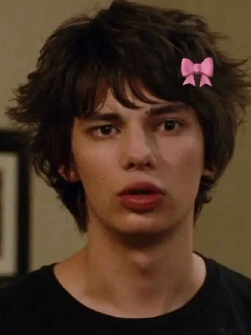 YoungSwipe6360의 Rodrick Heffley