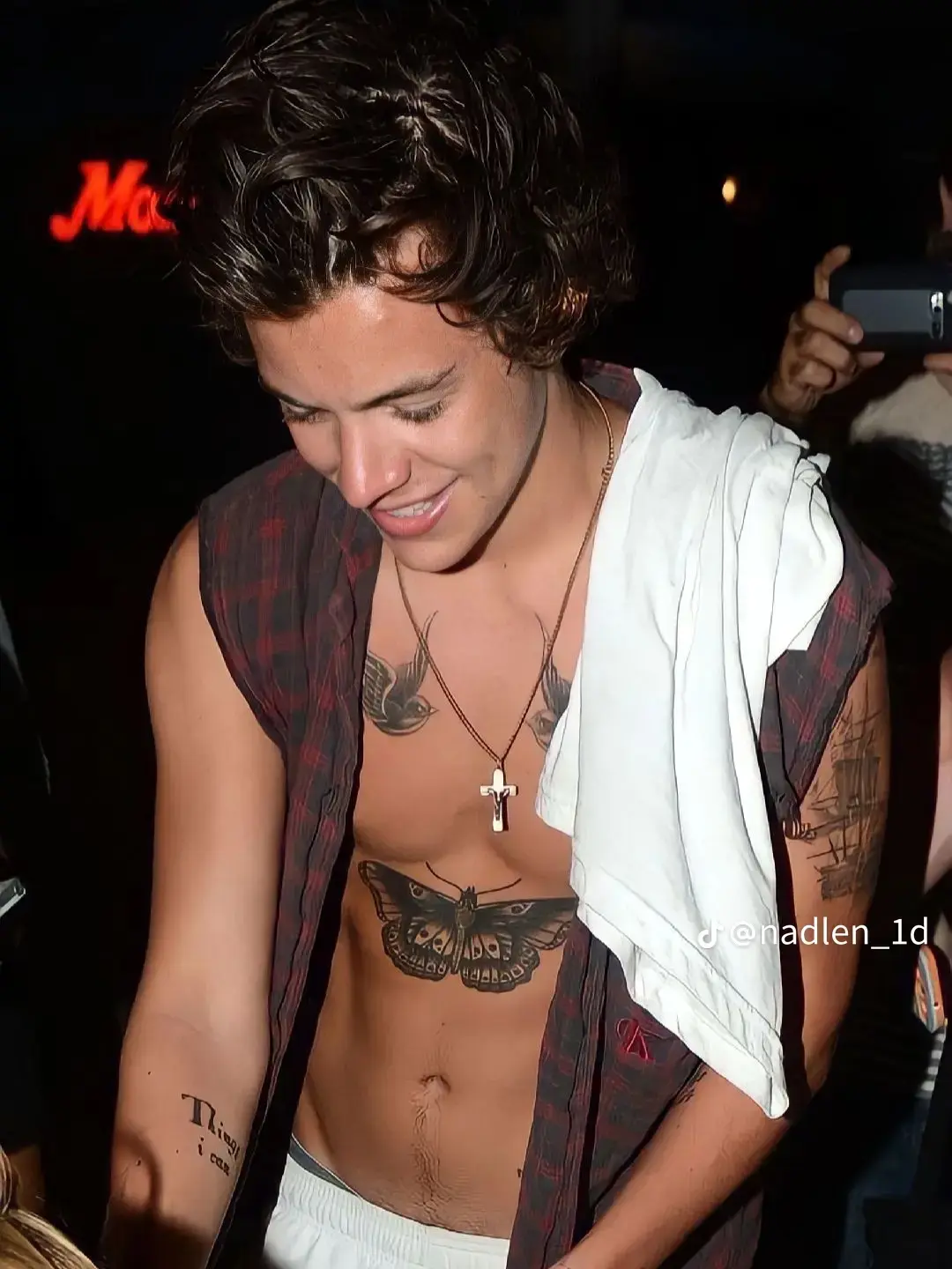 RipeTimer8692의 Harry styles