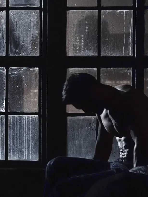 TruePages0701의 TW - Derek Hale