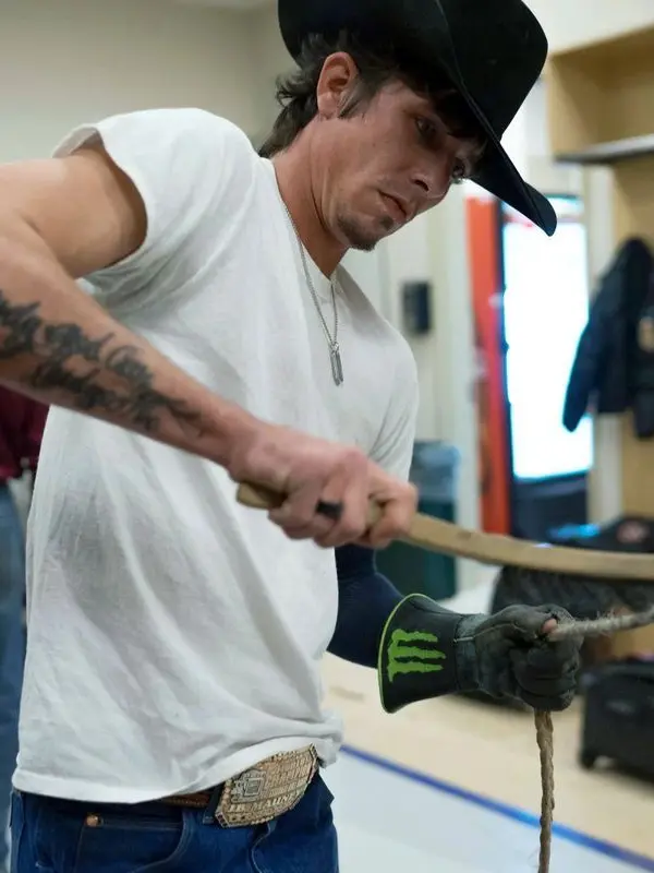 ShortTeam2759의 JB Mauney and his little helper.
