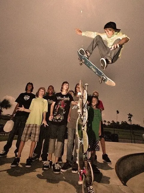 Kenipoooo_o의 It all started at a skateboarding competition