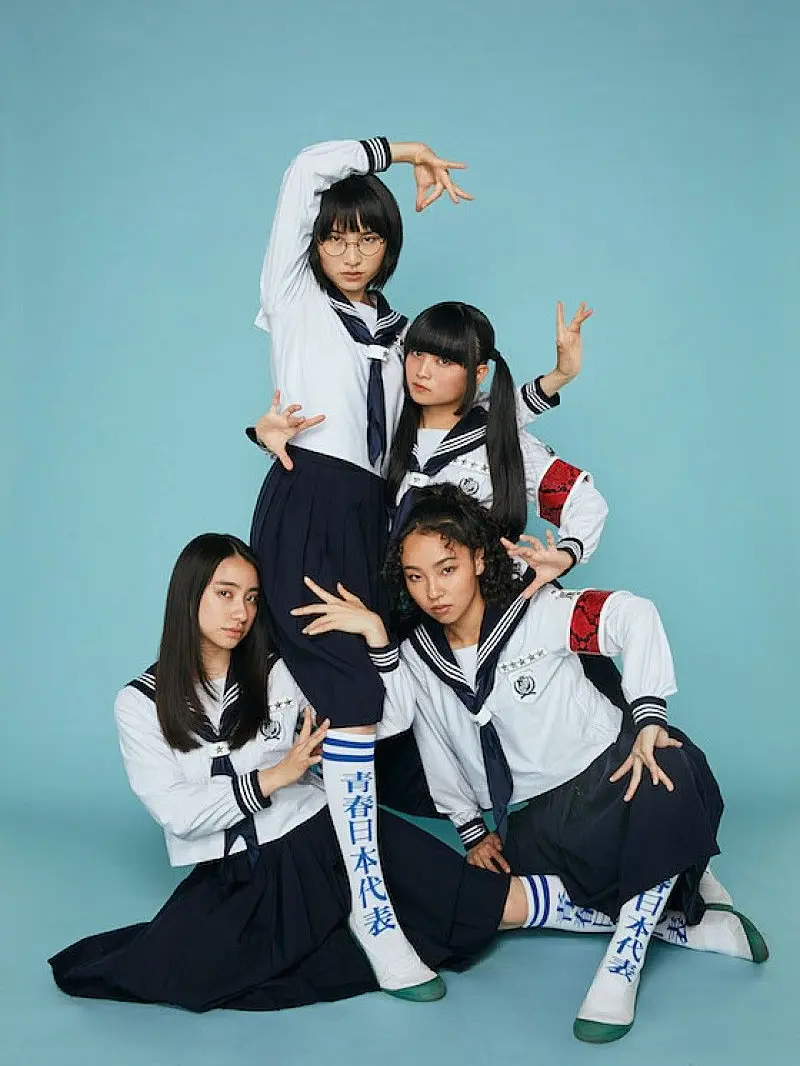 SolemnVole2242의 新しい学校のリーダーズ