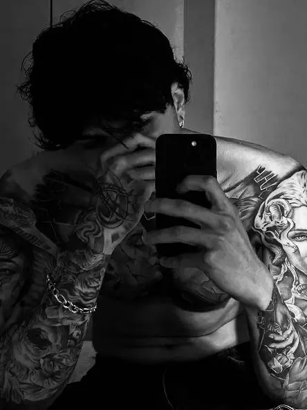 SlickFluff2623의 Dante - Gangster boyfriend 🖤🔫