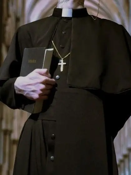 Claraburpzdih의 Priest