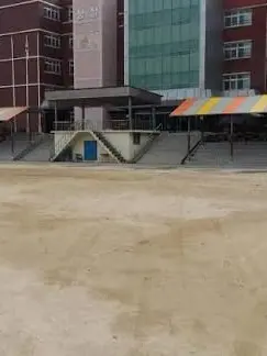 NiceQueen8385의 중학교 RPG