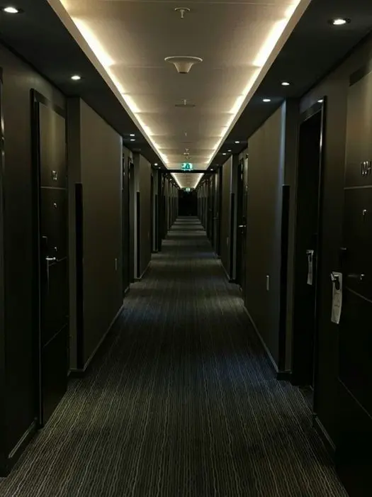 _LoLang의 hOTeL: blUe mooN