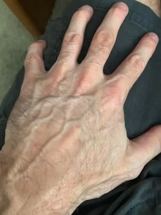 MadKea6672의 Online BF turns out to be a old man