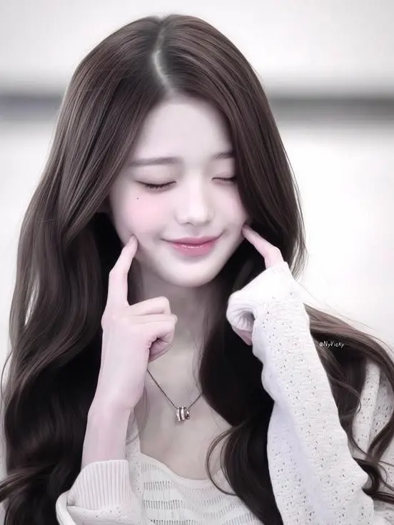 Mintychocochip의 𝓓𝓻𝓮𝓼𝓼 𝓾𝓹!