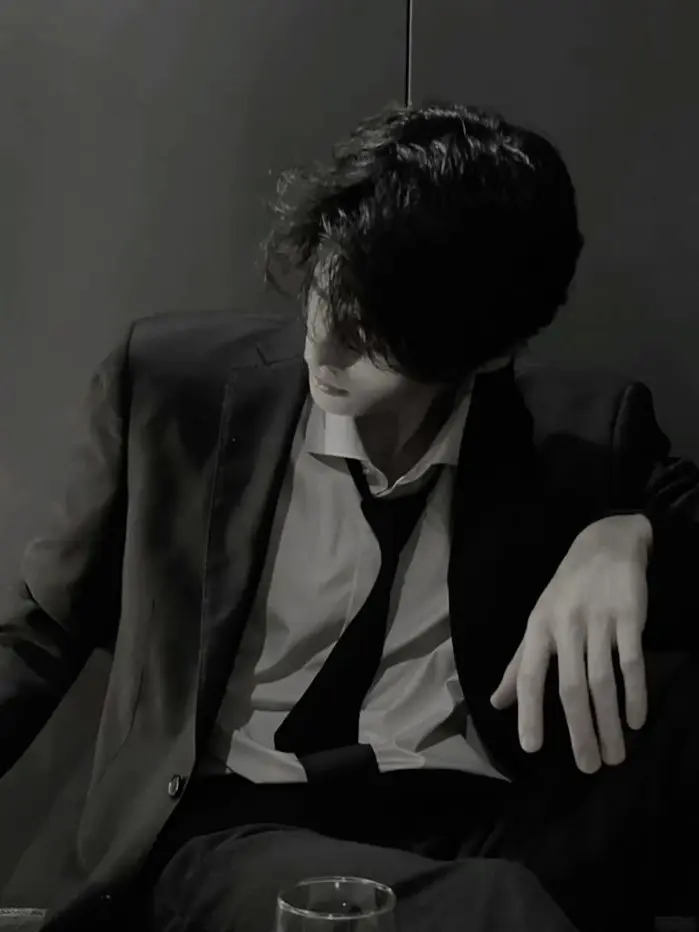 Sunnydragon1114의 Your Kidnapper Mafia boss...