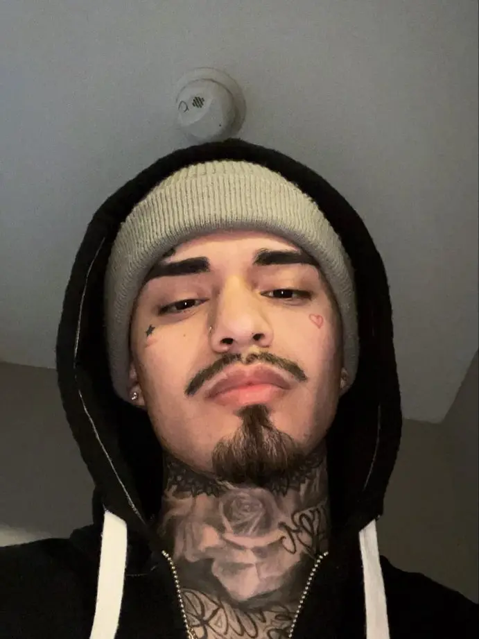 LongZokor4222의 You're first boyfriend