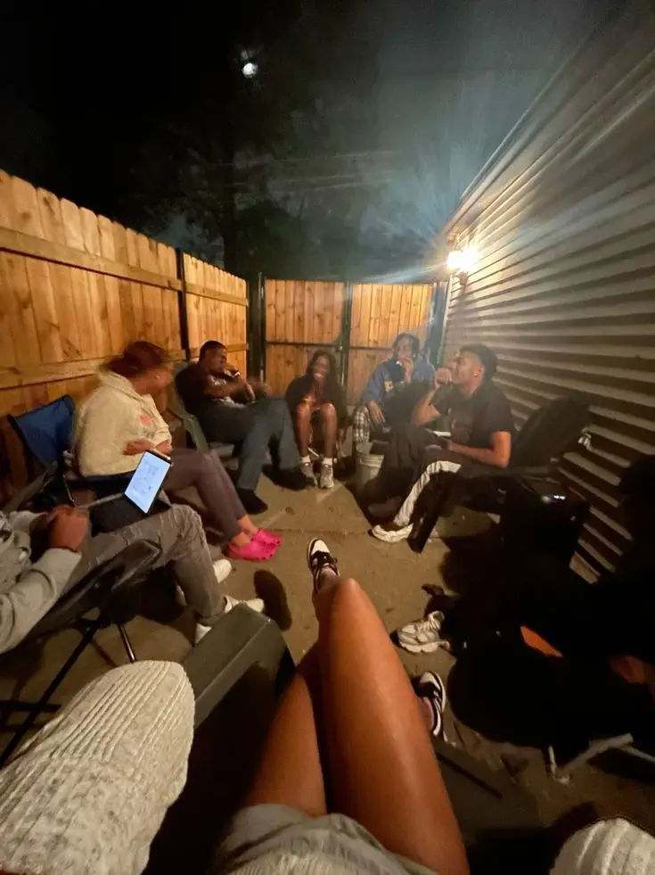 MeltyJuicy3030의 When the Crew Finds Out