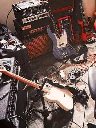 Jdbwwiorbl의 뜰성대학교(밴드부)