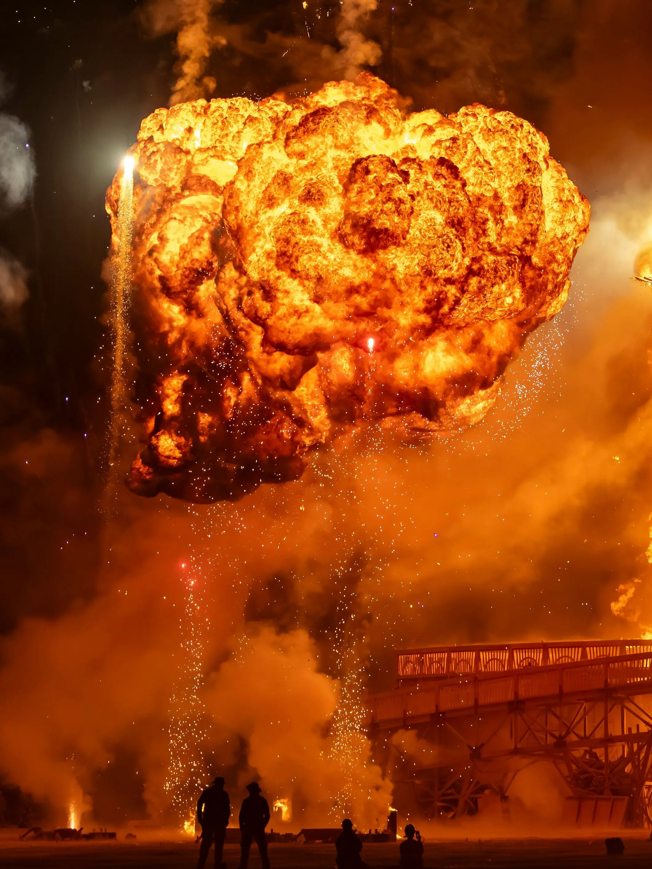 UntidySpicy6022의 패러다이스 핵전쟁 생존기!