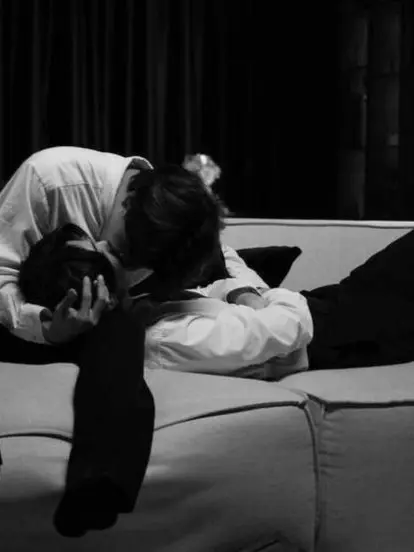 DKI의 너는 날 항상 바라만 본다.