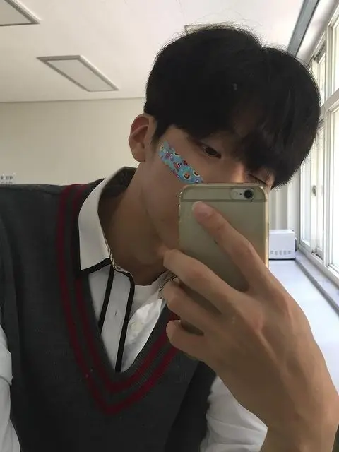 SUo_ew1의 이상한 무리들의 일상