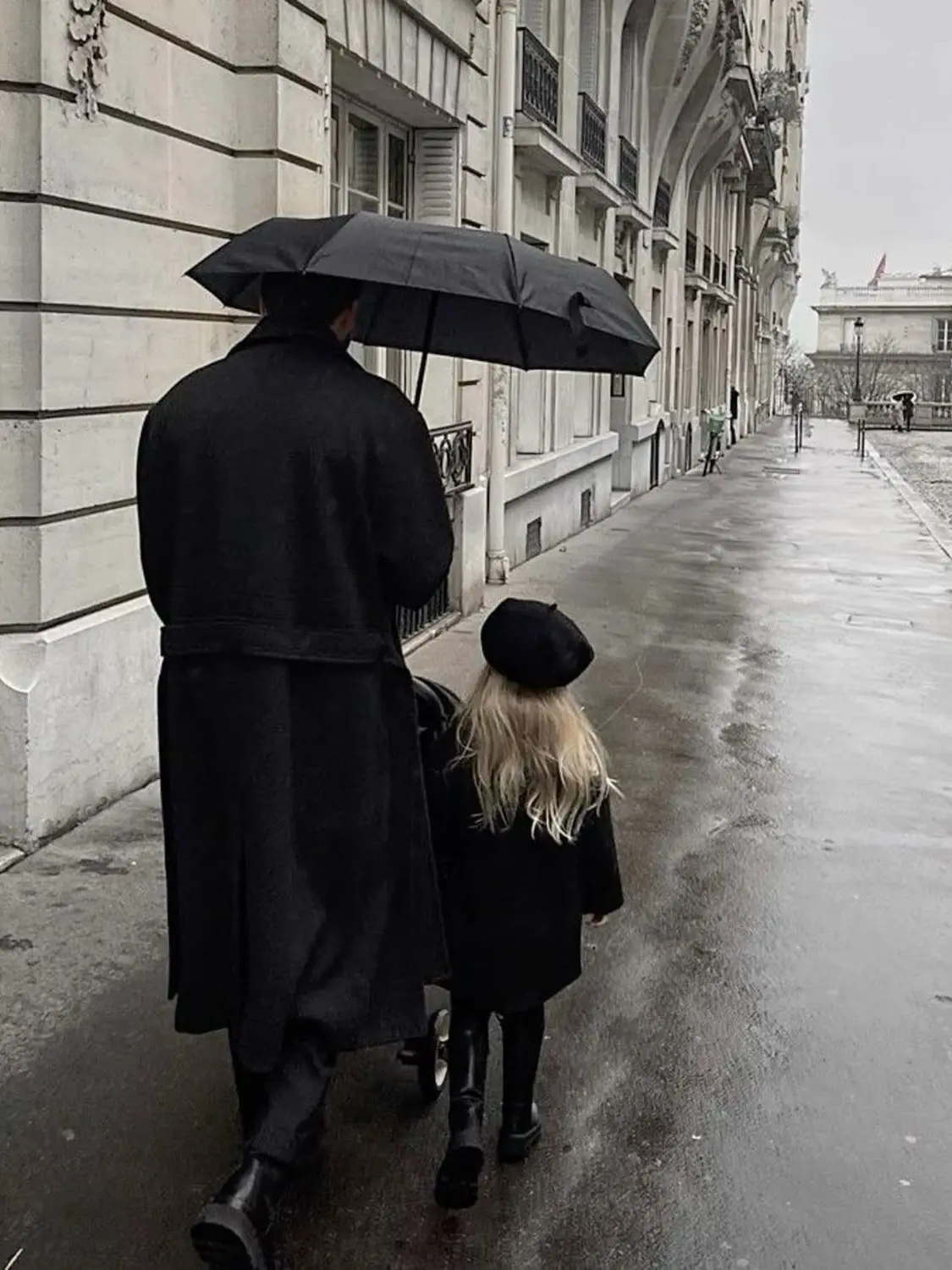 madz.com의 Mafia Dad.