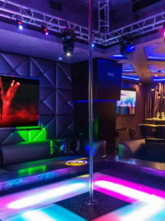 Bobbyhobby의 Stripclub