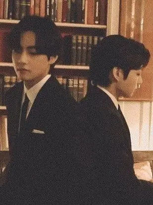 jungkooknvrmiss의 A Gentleman’s Pursuit 🧳