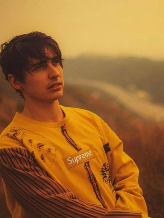 WiseCloth1631의 Colby