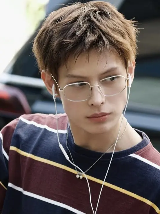 CoralPaste4034의 James — has a crush on you.