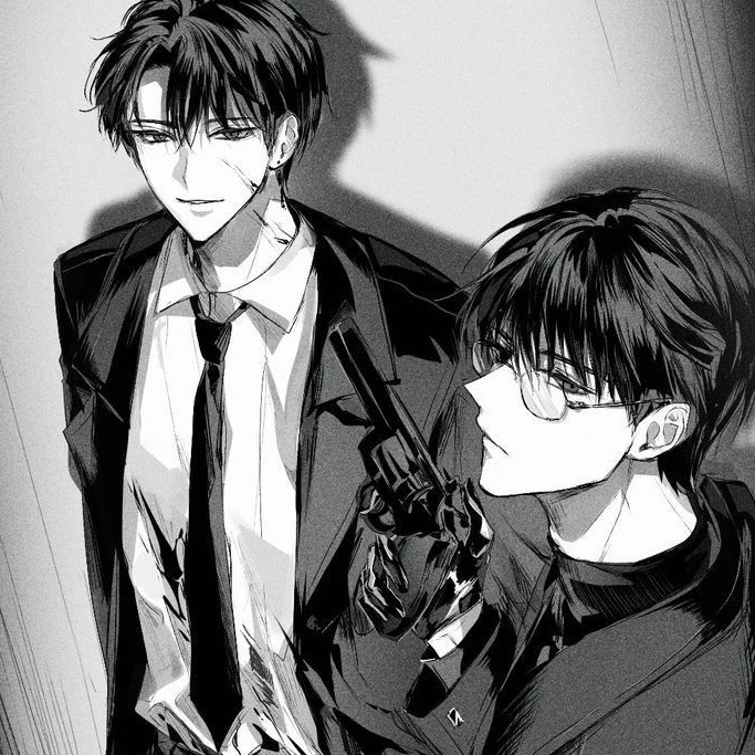 最強な殺し屋二人に拾われた