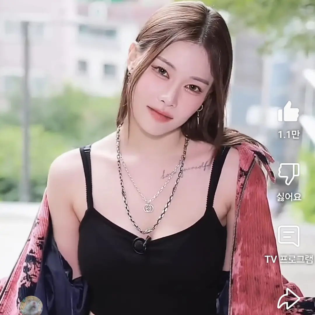 JerkyMango4315의 누나 아이돌 마리