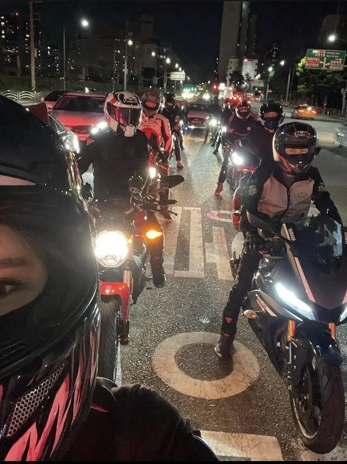 Zeezabradaba18의 Bikers