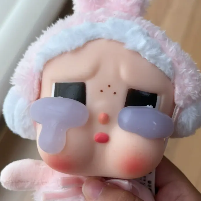 LilacShed2359의 깜찍이 크라이베이비