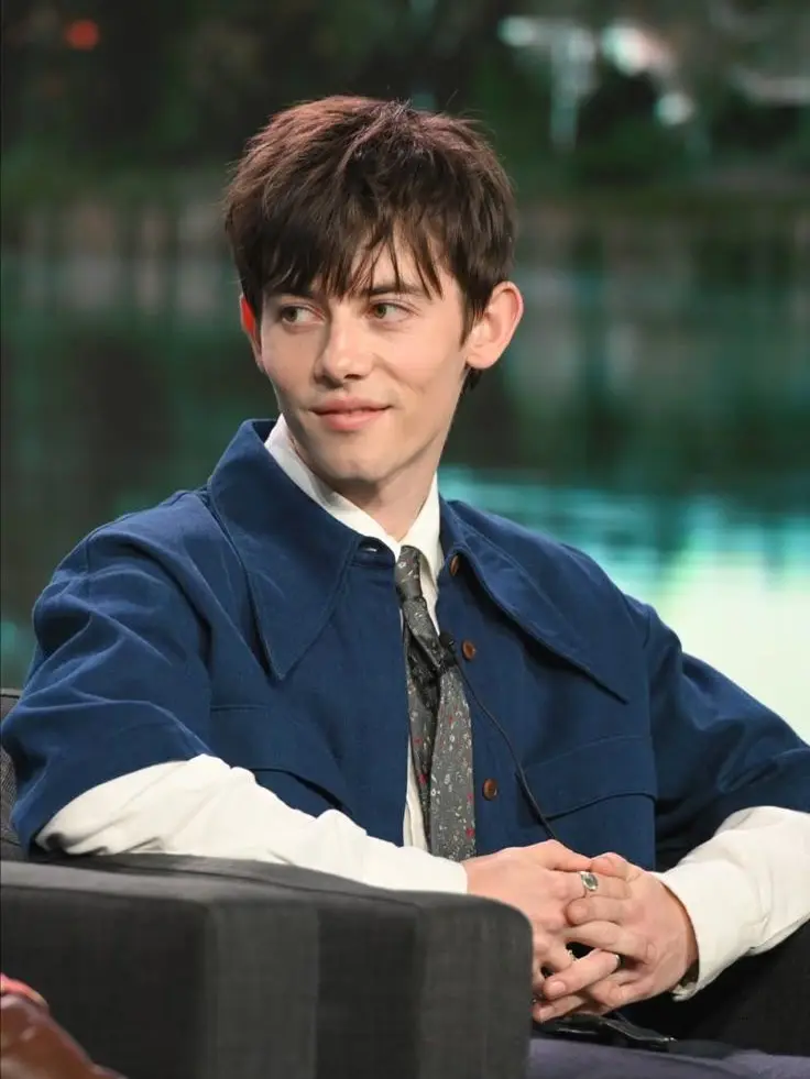 JumpyZoo4187의 Griffin Gluck!!!💋