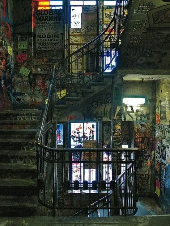 FierceOcean1917의 Frisky boy