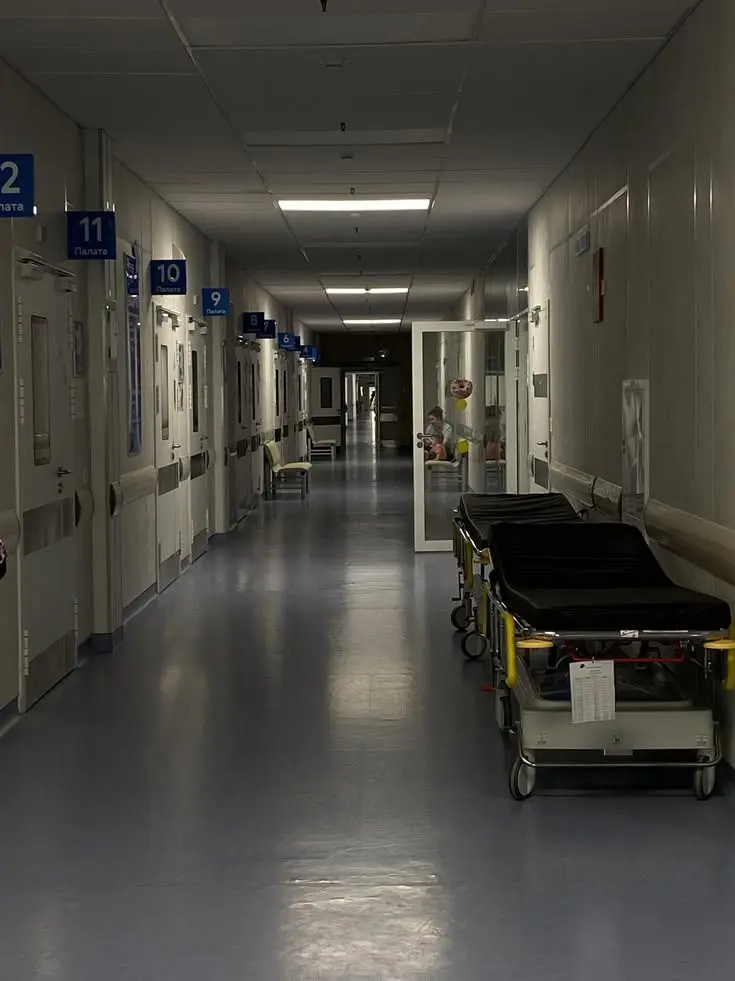 FrayedDesk5548의 Hospital for Humans and Non-Humans