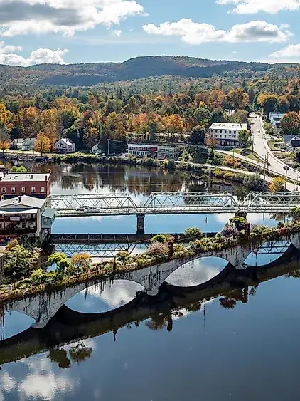 XX_KrisDreemur_xX의 Shelburne Falls Massachusetts