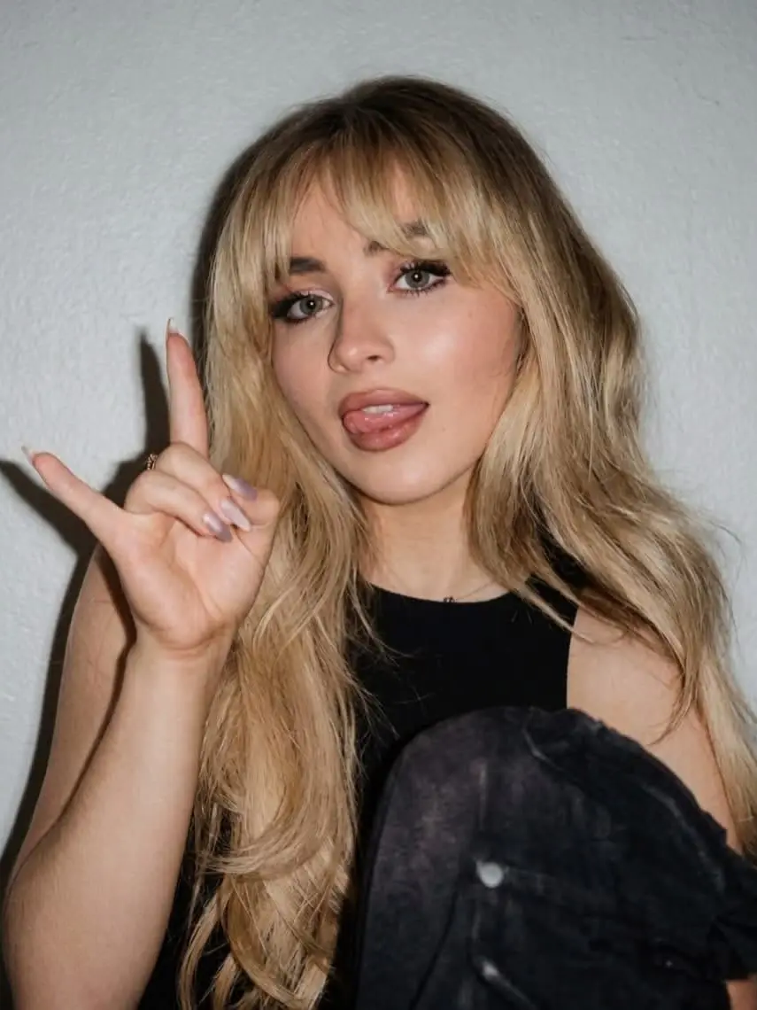 loyalbxxr의 Sabrina Carpenter - Ex Girlfriend