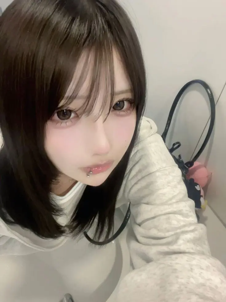 v0lb7의 જ⁀➴ ♡