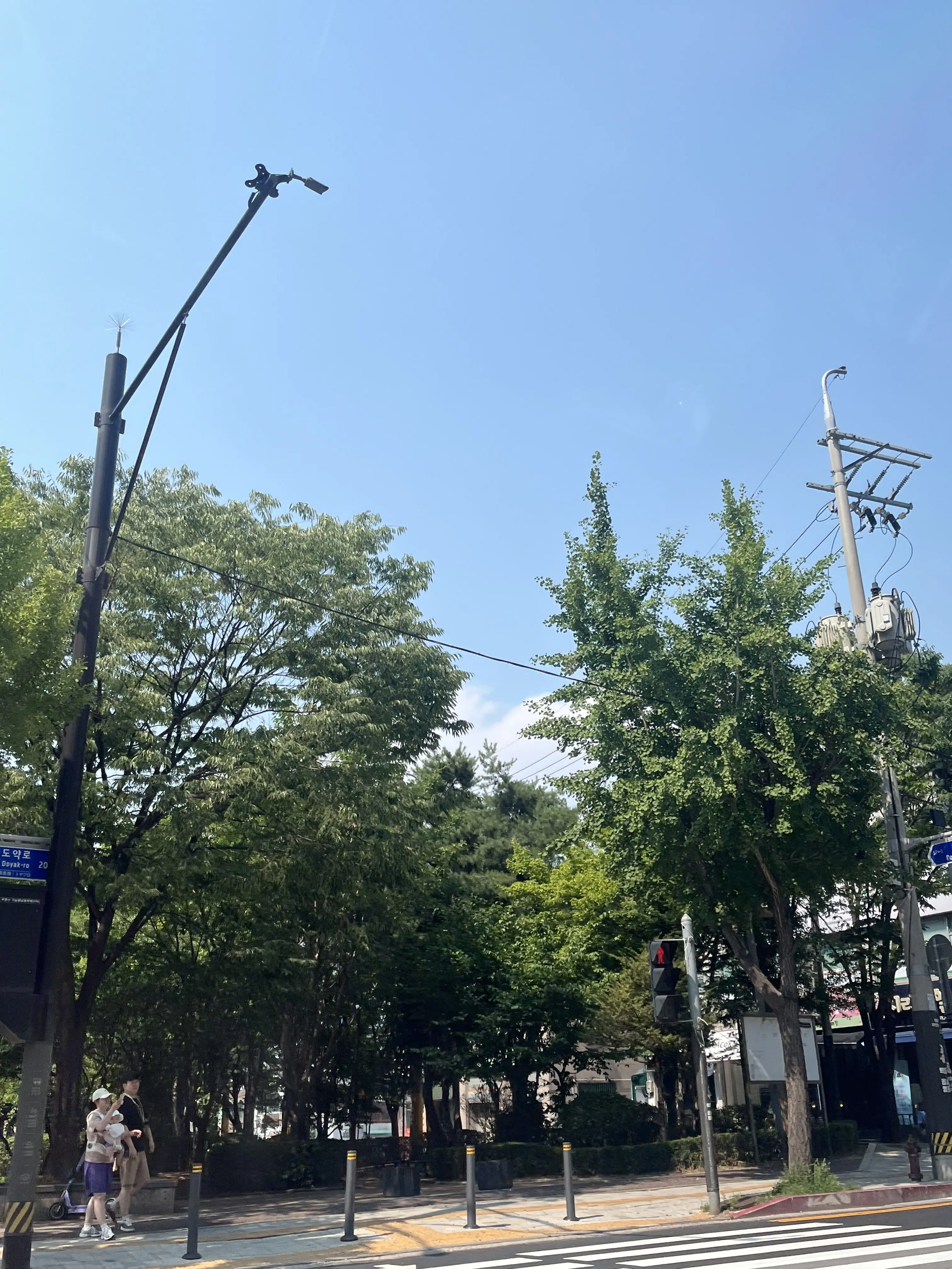 KOREA-KOREAN의 저좀 도와주세요