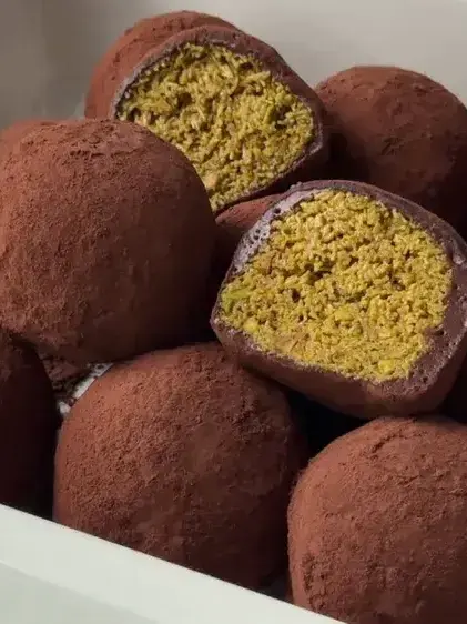 AngstyCork5360의 유행 음식들의 싸움